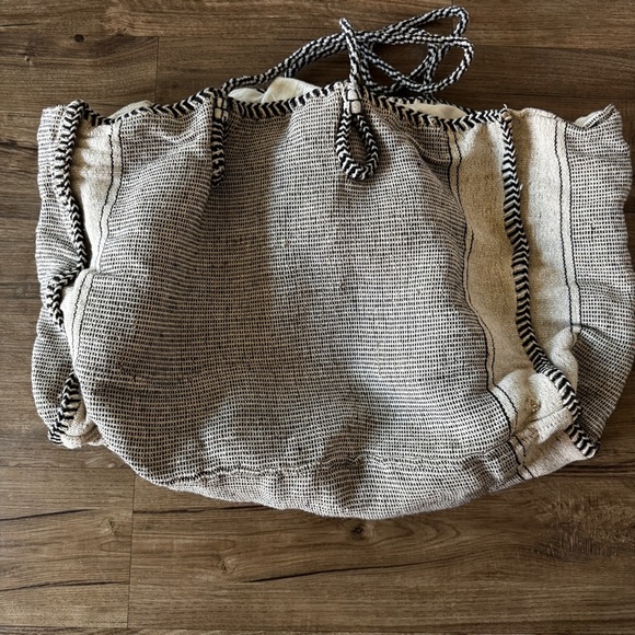 hand loomed large cotton tote bag - Picture 2 of 6